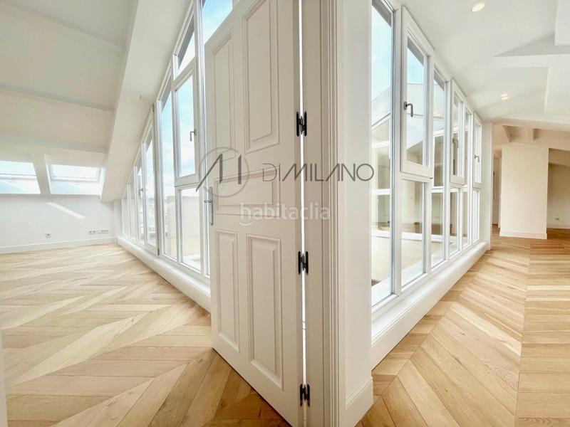 Foto f5547aa7-581e-4a16-8014-1c081fc50f39. Penthouse with heating in Centro - Areal Vigo