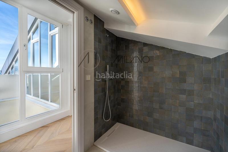 Foto f879b616-29f0-4a5c-958b-b8875ede7705. Penthouse with heating in Centro - Areal Vigo