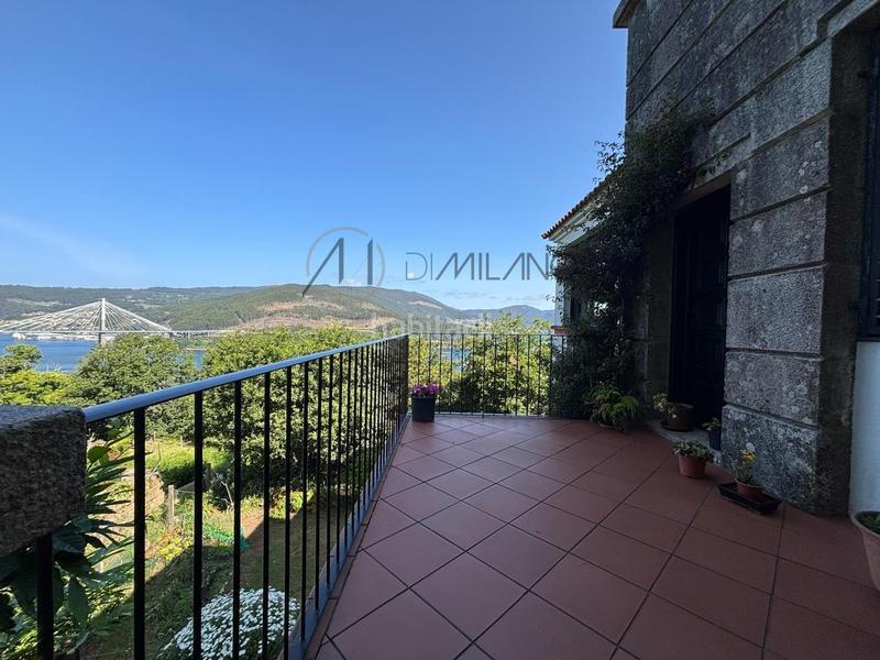 Foto 141f3872-32ee-4e80-8588-15a8db02b385. Casa amb calefacció aparcament a Redondela