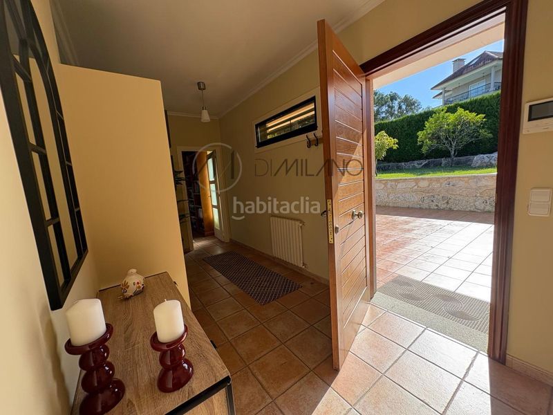 Foto d96e3a6b-cc30-41f4-b9b5-ee5d09ff6c79. Casa con riscaldamento parcheggio piscina in Combarro Poio