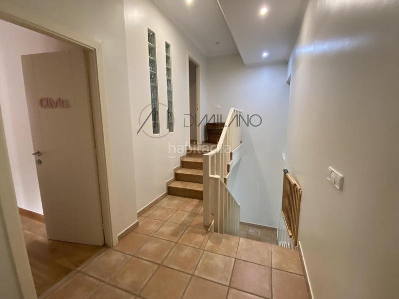 Foto 5852c427-2121-44c2-8178-d1216f953e25. House with heating parking pool in Poio