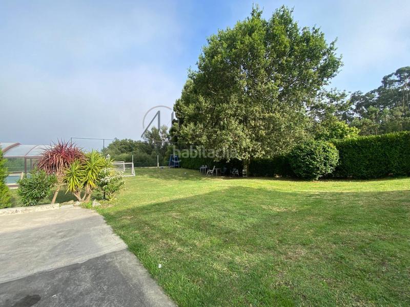 Foto b3274aed-d556-44f0-82b2-f2375af6b0de. House with heating parking pool in Poio