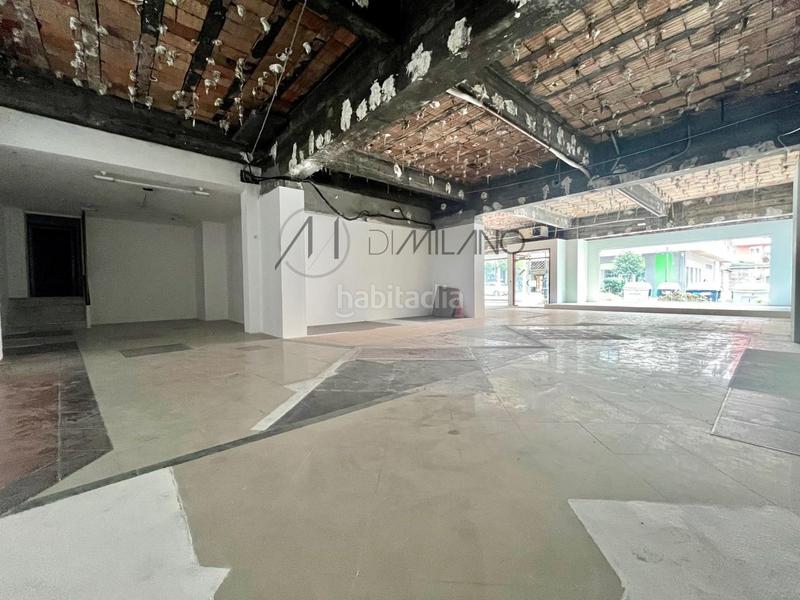 Foto fe0ce708-5321-4f0a-8918-3dc3f40e563d. Rent business premise in Camelias - Pi y Margall Vigo