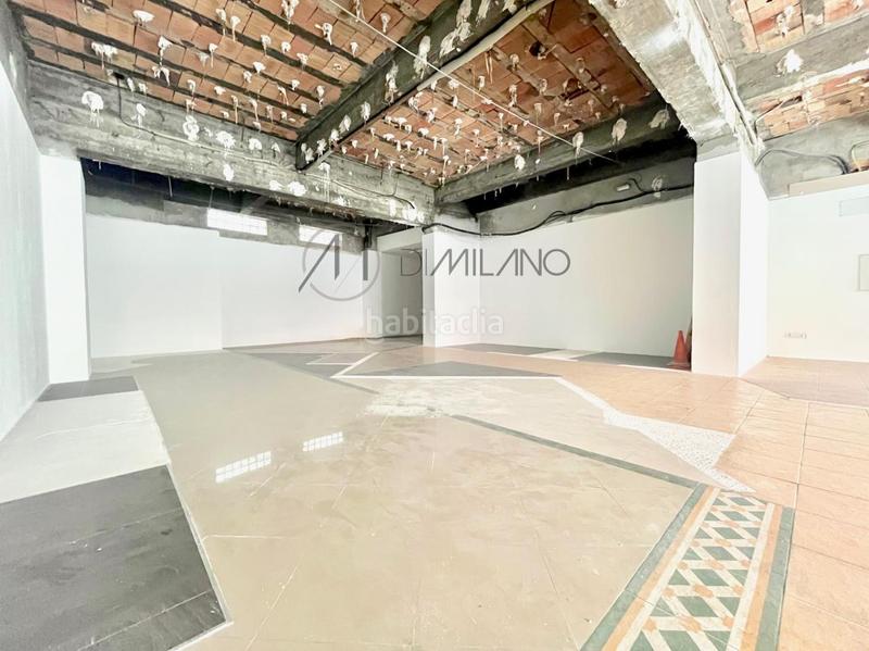 Foto a7318cc2-9daa-4299-8502-c252df7c48da. Alquiler local comercial en Camelias - Pi y Margall Vigo