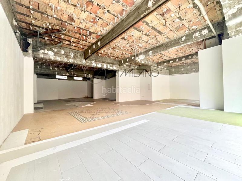 Foto 1c82b546-a154-40be-8193-21bc415c4d41. Location local commercial dans Camelias - Pi y Margall Vigo