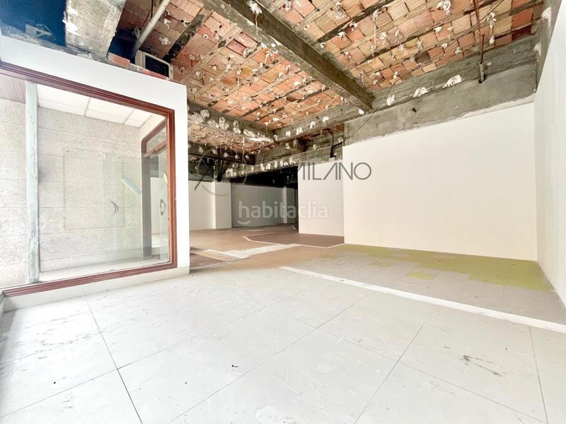 Foto d1a2a497-ef48-4bc1-9050-720fb1543451. Location local commercial dans Camelias - Pi y Margall Vigo