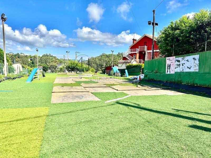 Foto b1f2a2ba-009a-41f6-aee7-476267a1b3f3. Haus mit heizung parking in Cabral - Candeán Vigo