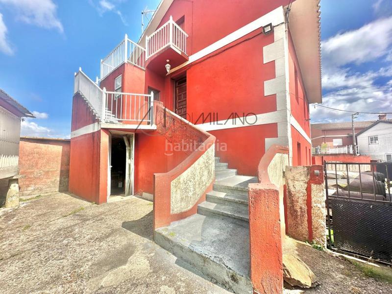 Foto 697dee20-087e-4c0c-885a-1792b1bdd324. House with heating parking in Cabral - Candeán Vigo