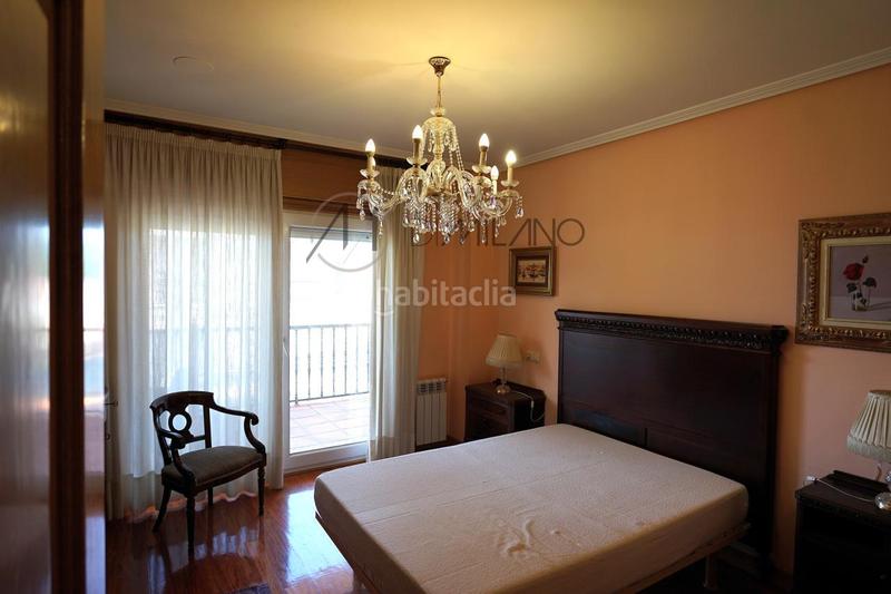 Foto 27ef4c4f-6cac-4798-baf6-76821f58f28d. House with heating parking in Baiona