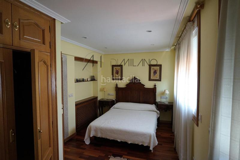 Foto 48f7b04c-97d4-4cf0-b44d-475e35311d98. House with heating parking in Baiona