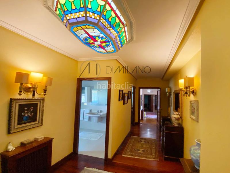 Foto f6b2c65d-403c-429e-a078-40477b3e716c. Chalet con riscaldamento parcheggio piscina in Darbo Cangas