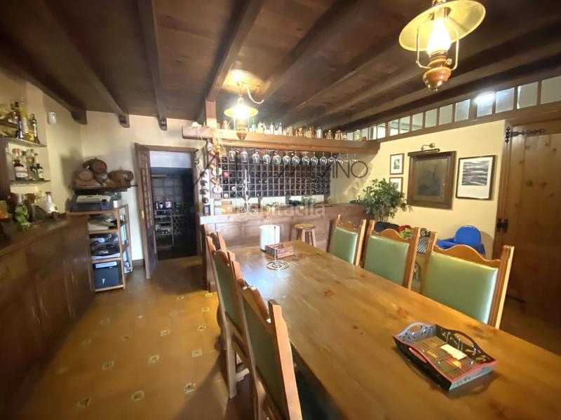 Foto f9e797fe-64f8-4aac-a143-0be2a9c69254. Chalet con riscaldamento parcheggio piscina in Darbo Cangas