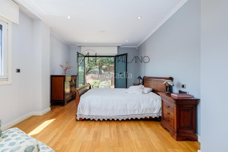 Foto 96b30fc6-55cf-4736-b5b3-2913bf22552a. Xalet amb calefacció aparcament piscina a Valadares - Beade Vigo