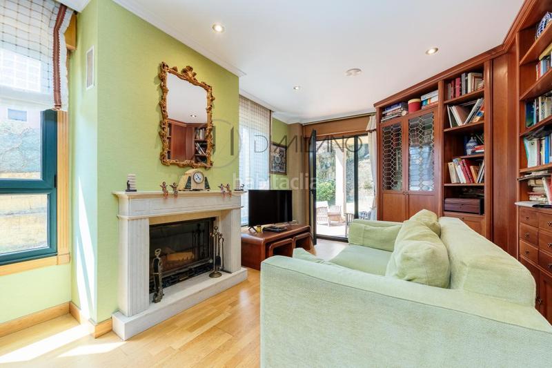 Foto 9effcacf-6b89-4319-8148-038119ce5d22. Xalet amb calefacció aparcament piscina a Valadares - Beade Vigo