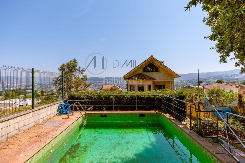 Foto a71fac7e-cb1c-46f2-a850-69930a64497c. Xalet amb calefacció aparcament piscina a Valadares - Beade Vigo