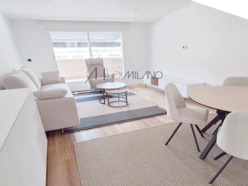 Foto f2f871b2-1021-42e5-af63-c15f6c6a2444. Location appartement avec chauffage parking dans Centro - Areal Vigo
