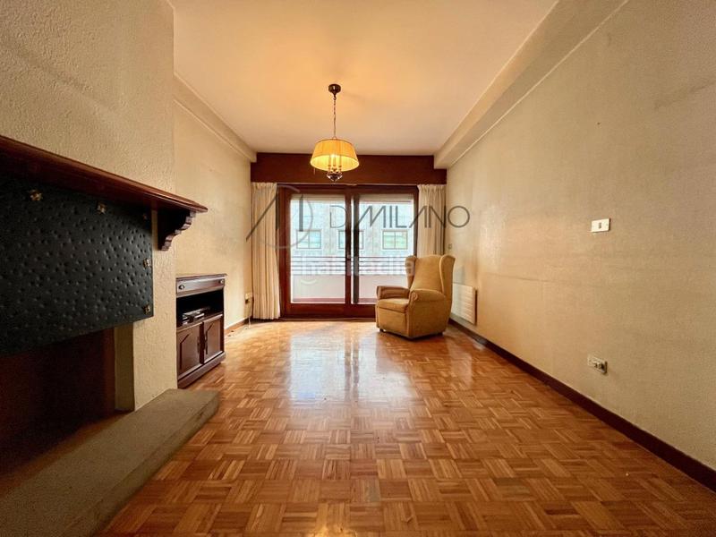 Foto 7b3a7bf1-5b75-45f6-a58f-6988fa0bb3d3. Flat in Centro - Echegaray Pontevedra