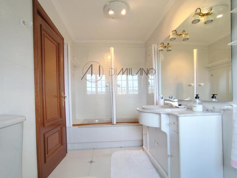 Foto 10140298-3519-4615-ad35-99a38dd61bb4. Chalet en Valadares - Beade Vigo