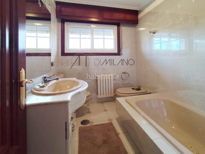 Foto f1d13834-ce13-4a73-84e0-60217412deb4. Chalet en Valadares - Beade Vigo