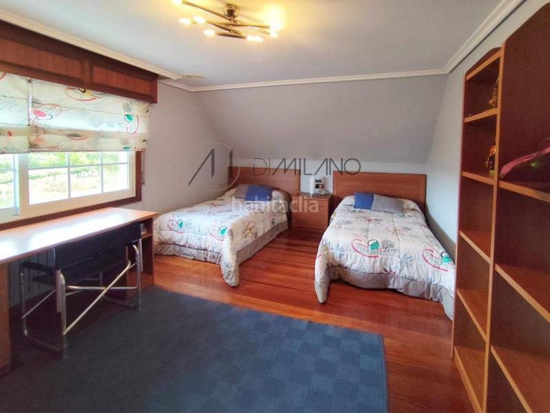 Foto c32455b8-f9a7-4246-bdc5-30fbc8c909d6. Chalet con riscaldamento parcheggio piscina in Valadares - Beade Vigo