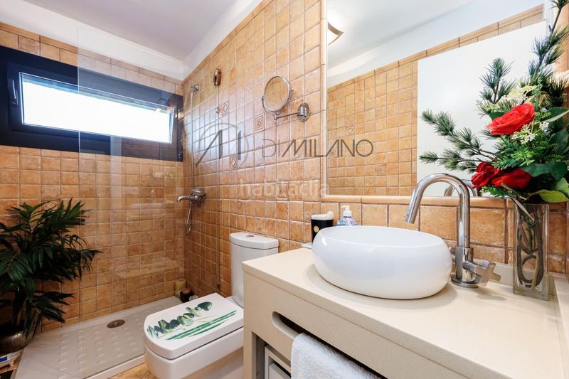 Foto e1a5a74d-21fc-4c10-bd72-c46049244364. Chalet con riscaldamento parcheggio piscina in Panxón Nigrán