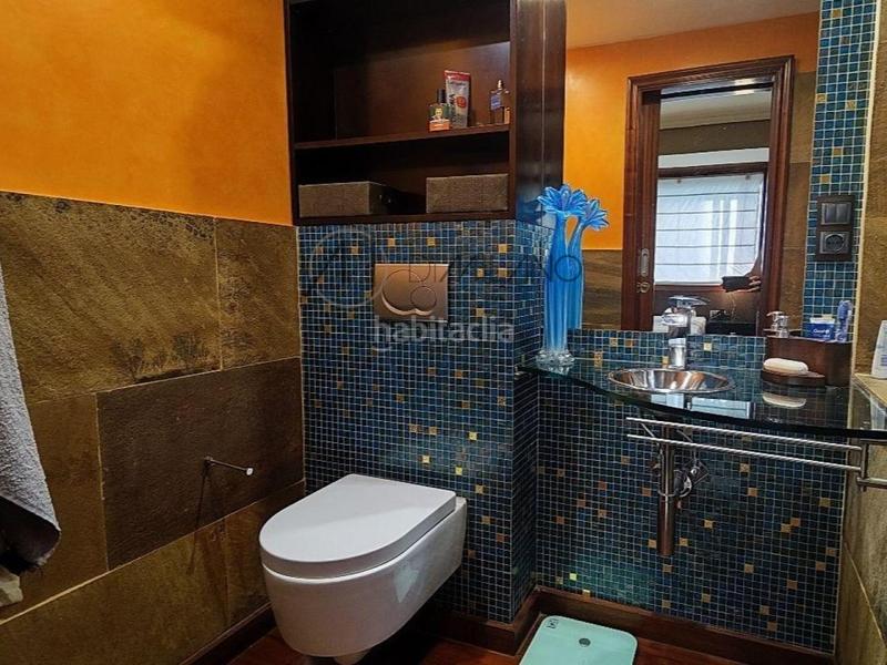 Foto dcf81c79-a726-4b82-a154-45ee3bd6d17a. Pis amb calefacció a O Castro Vigo