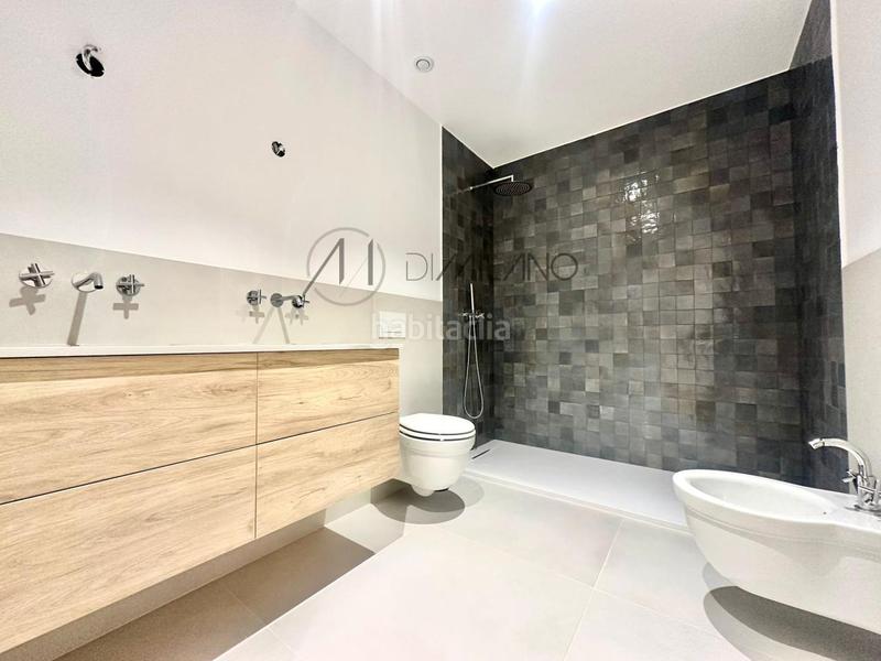 Foto e04aee3b-87bc-4552-ad7c-0aabbab9a190. Piso en Centro - Areal Vigo