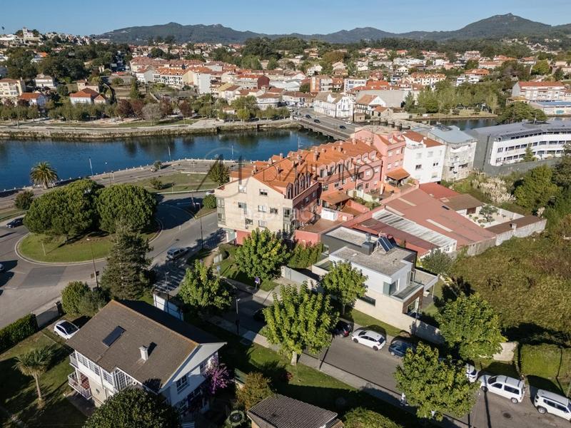 Foto 8835a99a-7191-4eb3-a285-cfa30d092f2d. Chalet in ponte romana 1a 1a in Baiona