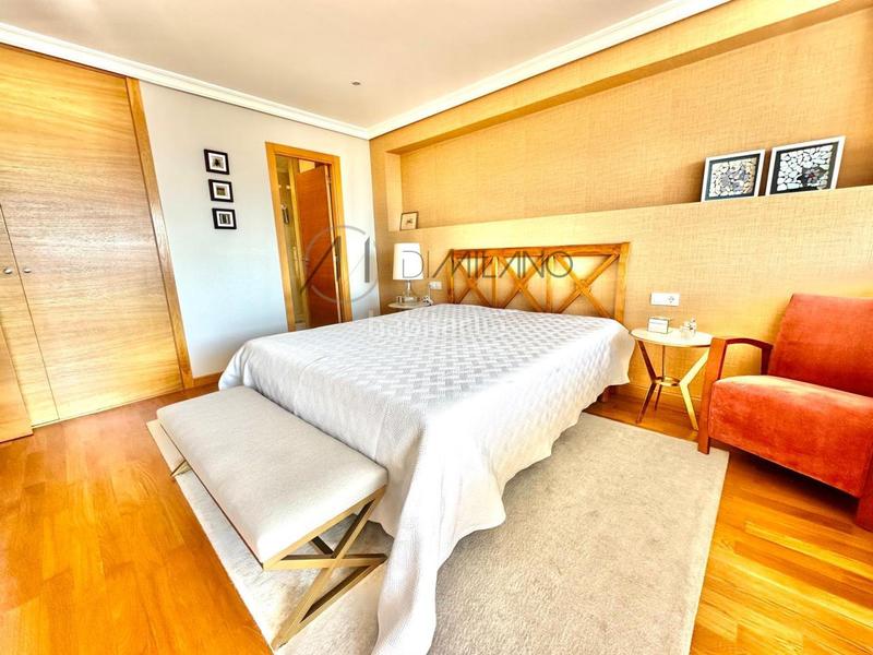 Foto 10e69a4a-7bab-4fe2-ad7f-2174747de15b. Zweistöckige wohnung mit heizung in Coruxo - Oia - Saiáns Vigo