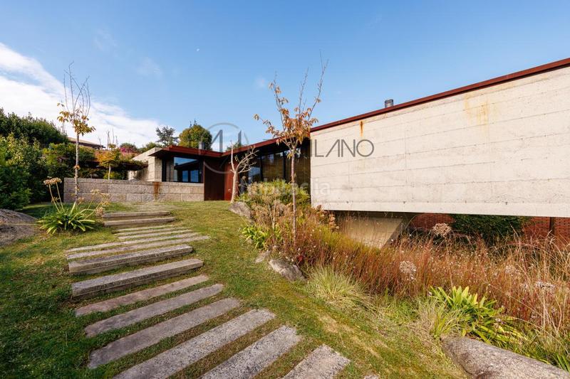 Foto 3a252bd1-26bf-406a-81bb-62e34c71fe23. Casa con riscaldamento parcheggio piscina in Panxón Nigrán