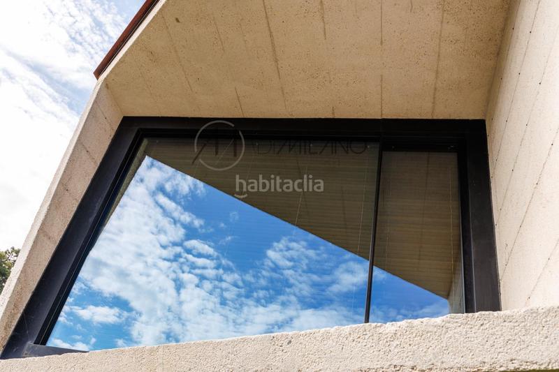 Foto bcf93e0e-62e5-4f35-a40d-d3a2ae90b1f5. Casa con riscaldamento parcheggio piscina in Panxón Nigrán