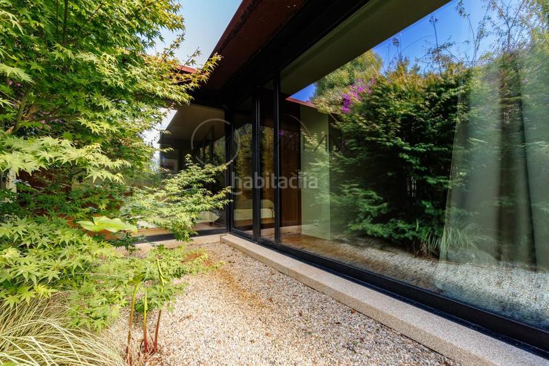 Foto cbf1e188-2e3e-4612-b445-86b4e5a8b348. Casa con riscaldamento parcheggio piscina in Panxón Nigrán