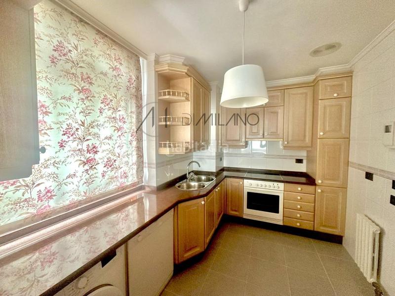 Foto e8872d5e-e5e2-4582-9b09-4fac04caff0a. Appartamento con riscaldamento parcheggio in Plaza Independencia Vigo