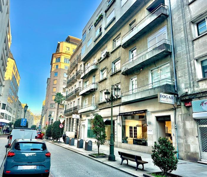 Foto 00cd932b-9d17-4fd1-8b61-9c7ed7fc8d58. Piso en Centro - Areal Vigo