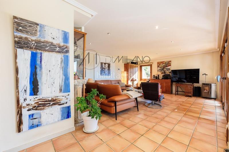 Foto ce9c3717-948e-4f06-85a2-6f2657cd8da9. Chalet mit heizung parking pool in Camos Nigrán