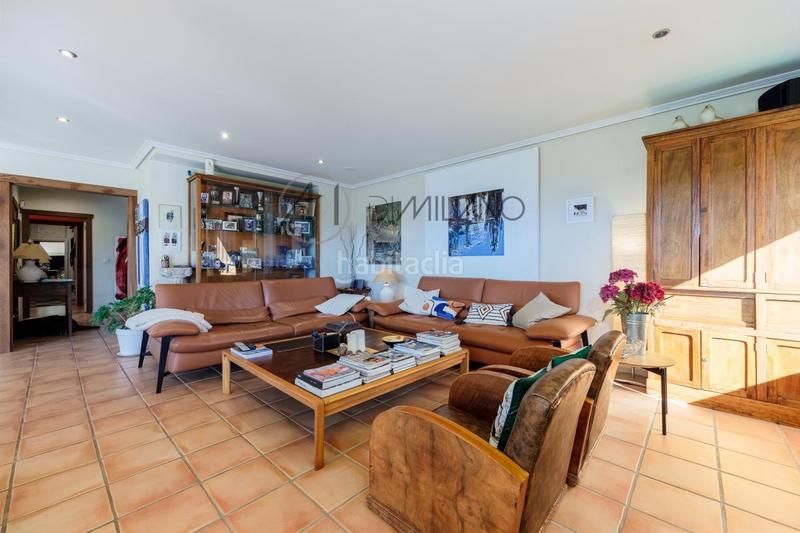 Foto bff621e9-3b41-45e8-a17c-ef1c53b14546. Chalet avec chauffage parking piscine dans Camos Nigrán