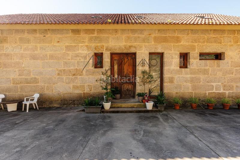 Foto d20675f3-78ba-4828-9314-373df2fd4ad4. Chalet avec chauffage parking piscine dans Camos Nigrán