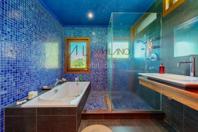 Foto db857712-9825-45af-89f0-bc2839893501. Chalet con riscaldamento parcheggio piscina in Camos Nigrán