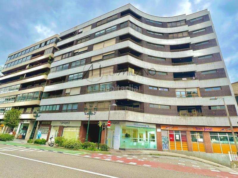 Foto ff9fc51c-91e3-4b77-adbb-8cb5d4a9ce40. Flat with heating parking in Camelias - Pi y Margall Vigo