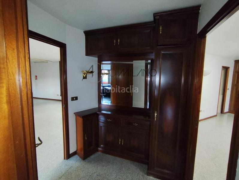 Foto b6bdd382-0883-4024-bcad-c1abd055203c. Affitto ufficio con riscaldamento in Centro - Areal Vigo