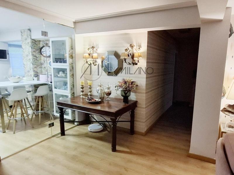 Foto 25aa7d01-68d7-44cc-a3d2-0f5c1c525441. Flat with heating parking in Plaza Independencia Vigo