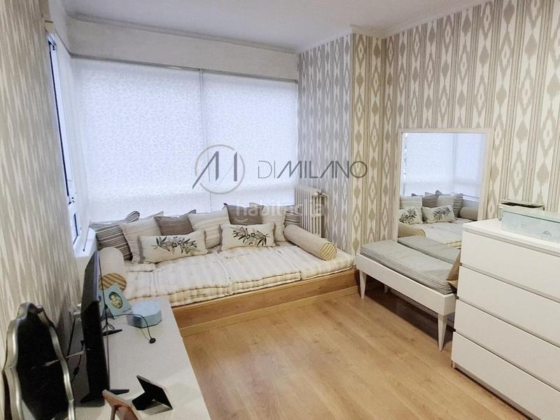 Foto 729e1ba6-0fd2-4699-938e-402a6c958b46. Flat with heating parking in Plaza Independencia Vigo