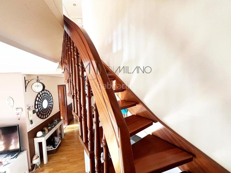 Foto b0bf2fe5-cd7c-44c9-bf24-234f929a0352. Duplex with heating parking in Alcabre Vigo