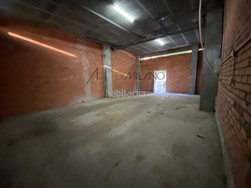 Foto 15525151-f42d-4ad1-88a3-c9488cbe1316. Locale commerciale in As Travesas - Balaidos Vigo