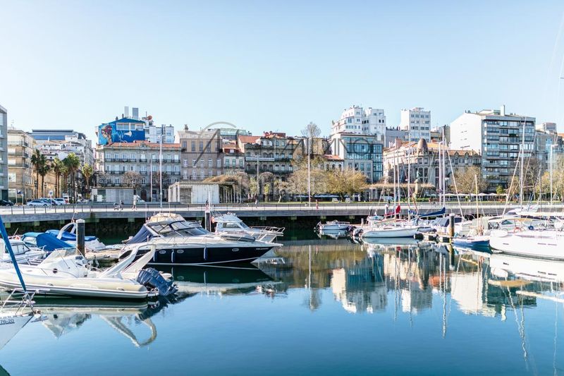 Foto d97048d0-e4d9-4e5c-9805-1b3d09739aae. Pis amb calefacció aparcament a Centro - Areal Vigo