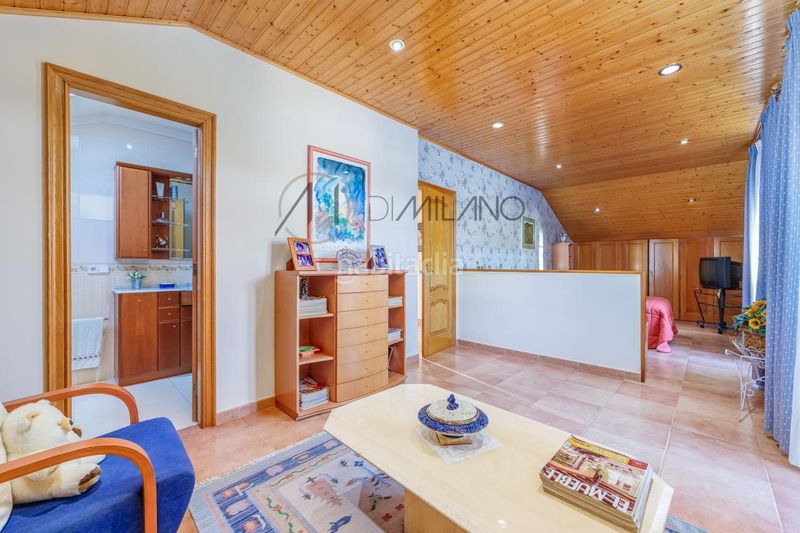 Foto f6dcacfe-e2d1-432f-a743-747e9b522647. Chalet con riscaldamento piscina in Camos Nigrán