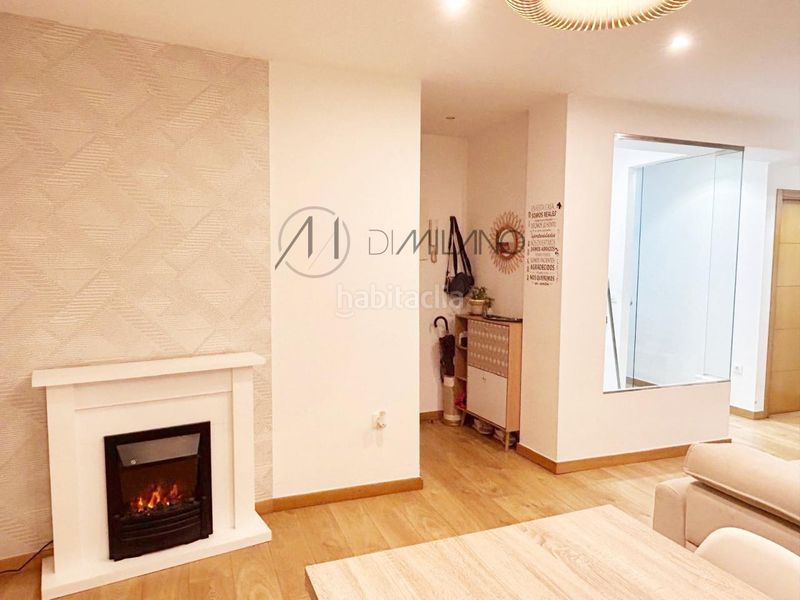 Foto b268b513-bf5f-481f-9416-1750e5883680. Piso en Plaza de la industria Vigo