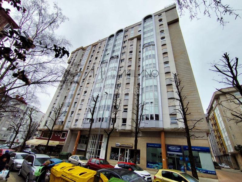 Foto 2a503859-d10f-4d84-9c1a-4ab356d9f659. Rent flat with heating parking in As Travesas - Balaidos Vigo