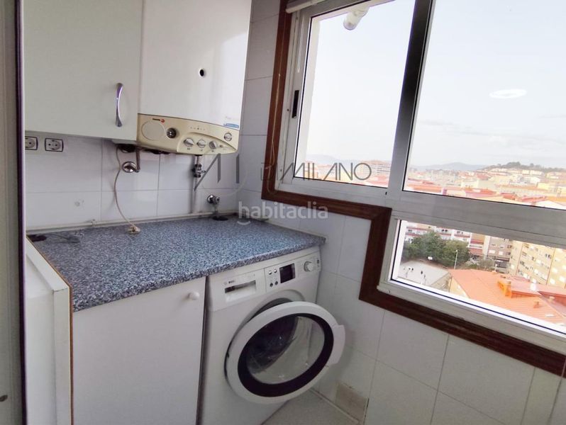 Foto 2d33e506-553f-4e56-be0e-636c18cd5325. Rent flat with heating parking in As Travesas - Balaidos Vigo