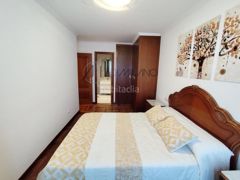 Foto 30abfa90-5822-4ea3-a302-90364329a893. Rent flat with heating parking in As Travesas - Balaidos Vigo